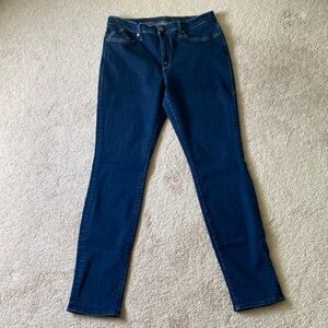 Rock & Rebublic Berlin skinny stretch denim Jean darker wash 5 pocket,  size 14